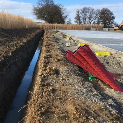 Décembre 2018 - Fossés-goutières et arrivée des câbles électriques